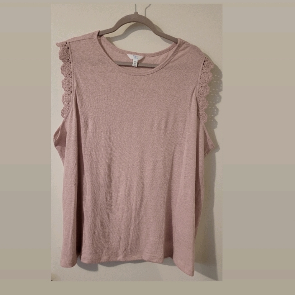 Plus size lace top